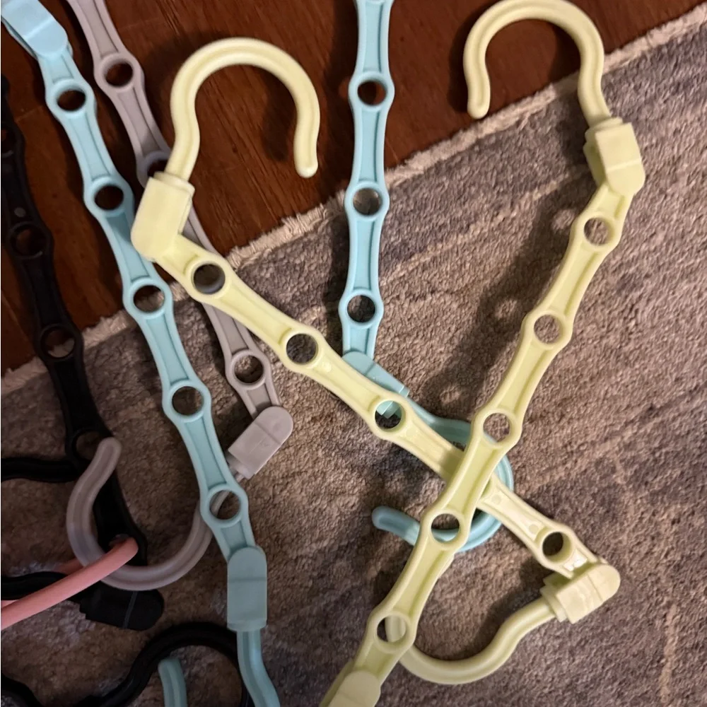 Space saver Multi-Position Hanging Organizer Hooks - Pastel Assorted
